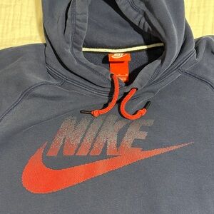 Nike Men's Navy and Red Hoodie